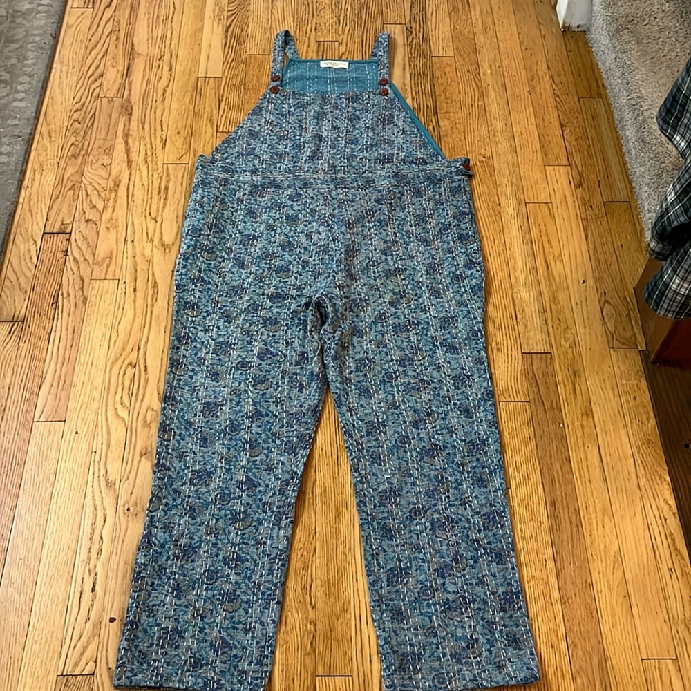 Mountain Girl Clothing